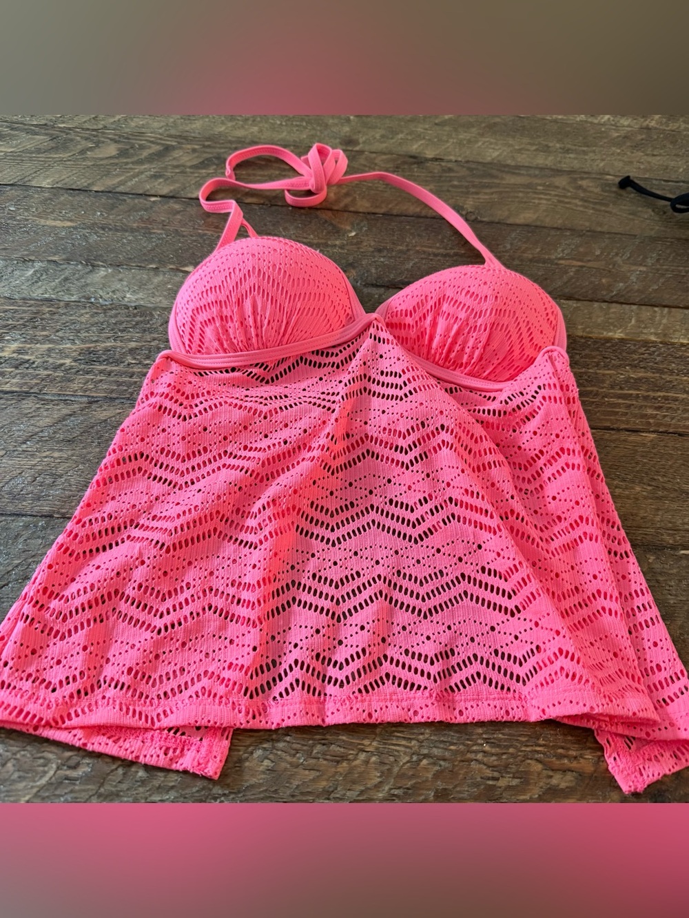 Brand New Women’s Pink Women’s Crochet Tankini Swim Top (Size M)